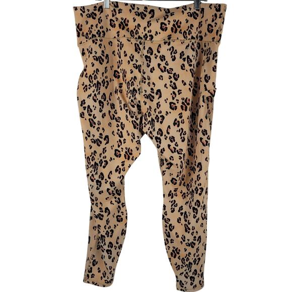 Fabletics On The Go Leggings Athletic Workout Hiking Animal Print 3X 20-22 NWT - Picture 3 of 8